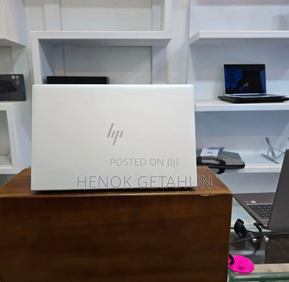 New Laptop HP EliteBook 850 G8 16GB Intel Core I7 SSD 1T