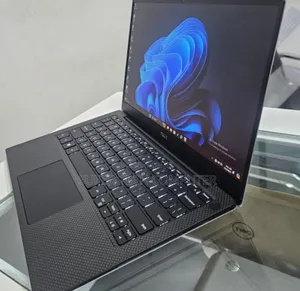 Photo - New Laptop Dell XPS 13 16GB Intel Core I7 SSD 512GB