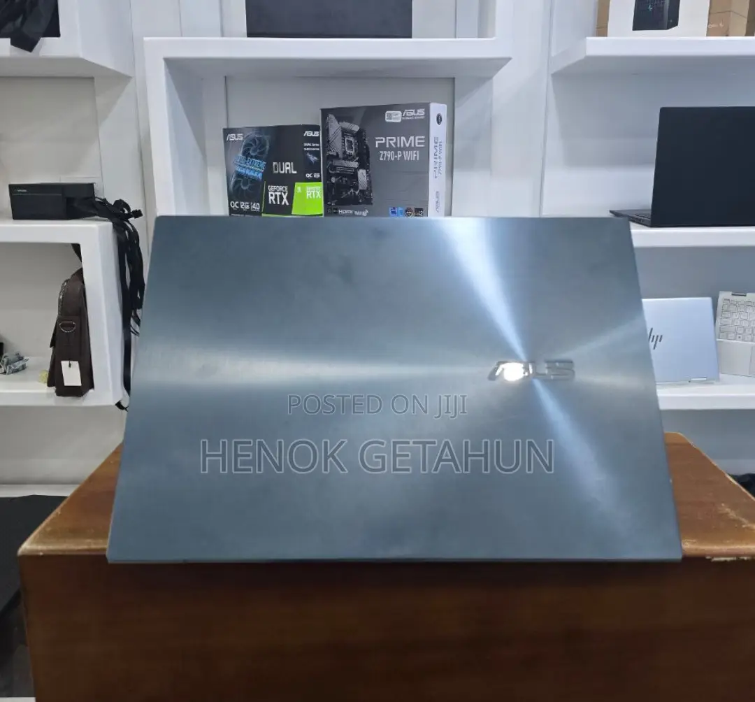 New Laptop Asus ZenBook Pro 15 UX580GE 16GB Intel Core I7 SSD 1T