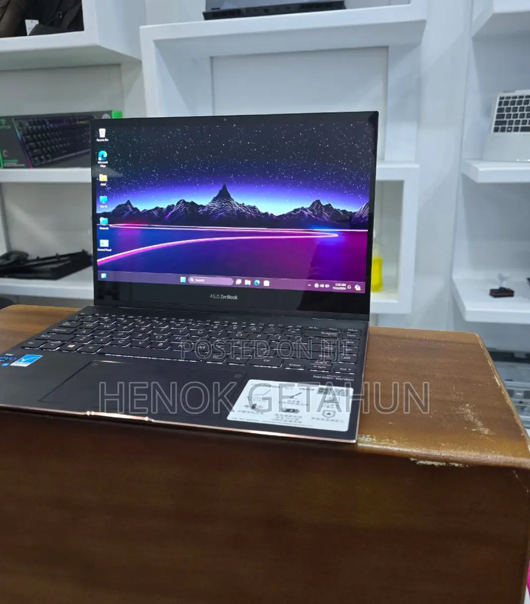 New Laptop Asus ZenBook UX31E 16GB Intel Core I7 SSD 1T