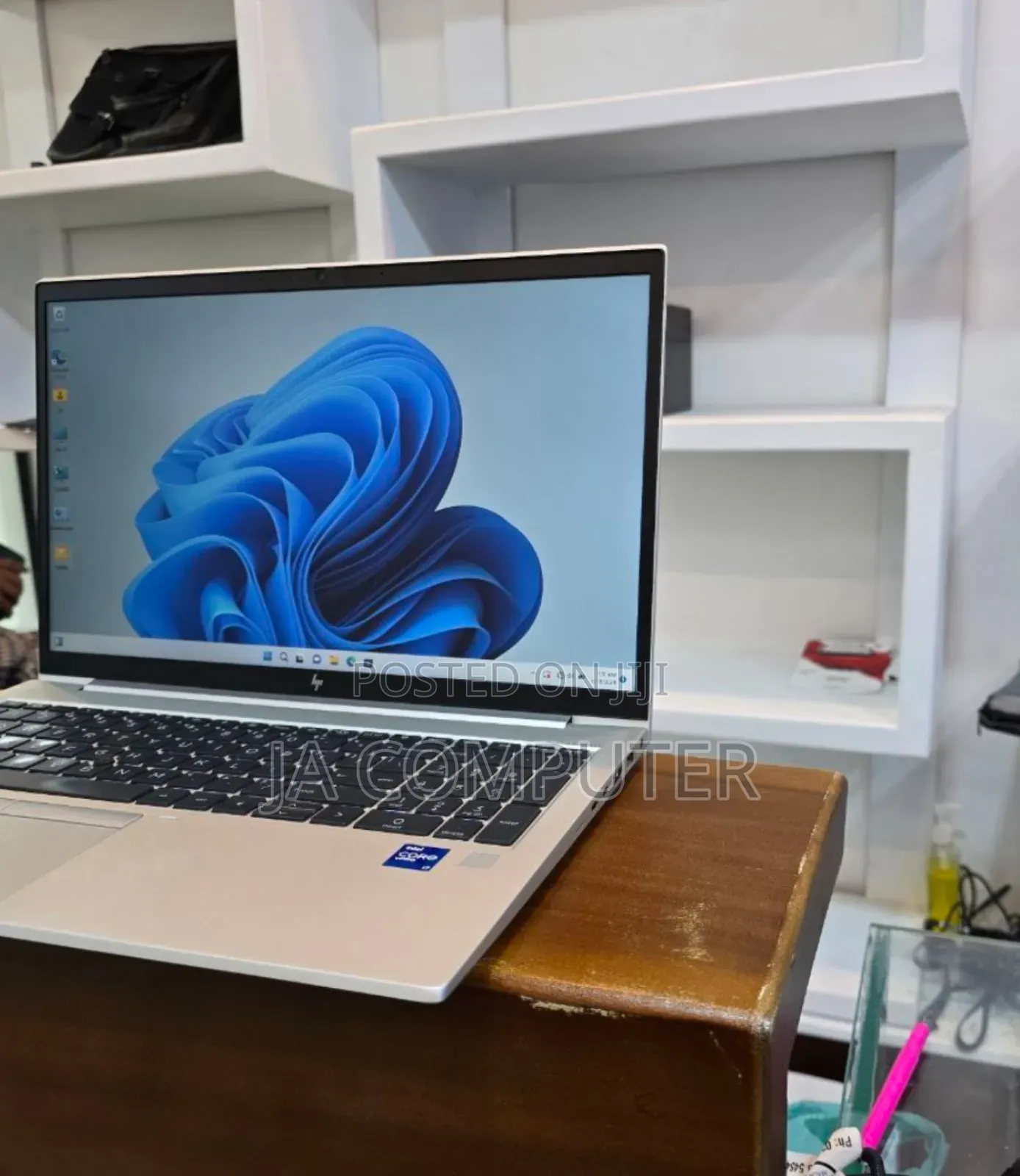 New Laptop HP EliteBook 850 G8 16GB Intel Core I7 SSD 1T