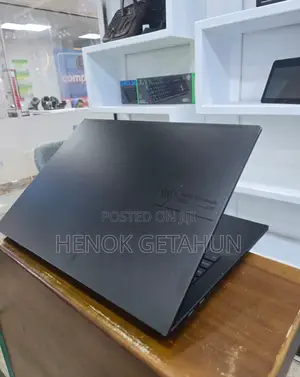 Photo - New Laptop Asus VivoBook 15 X505BA 16GB AMD Ryzen 9 SSD 1T