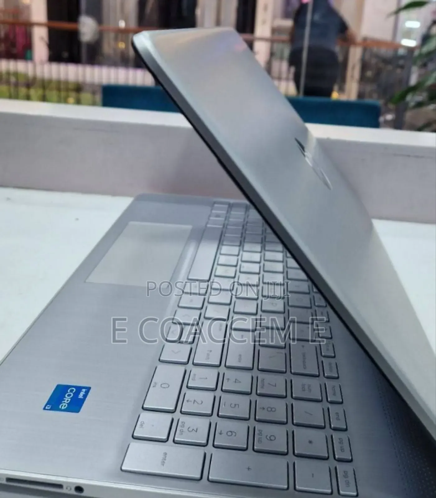 New Laptop HP 8GB Intel Core I3 SSD 256GB