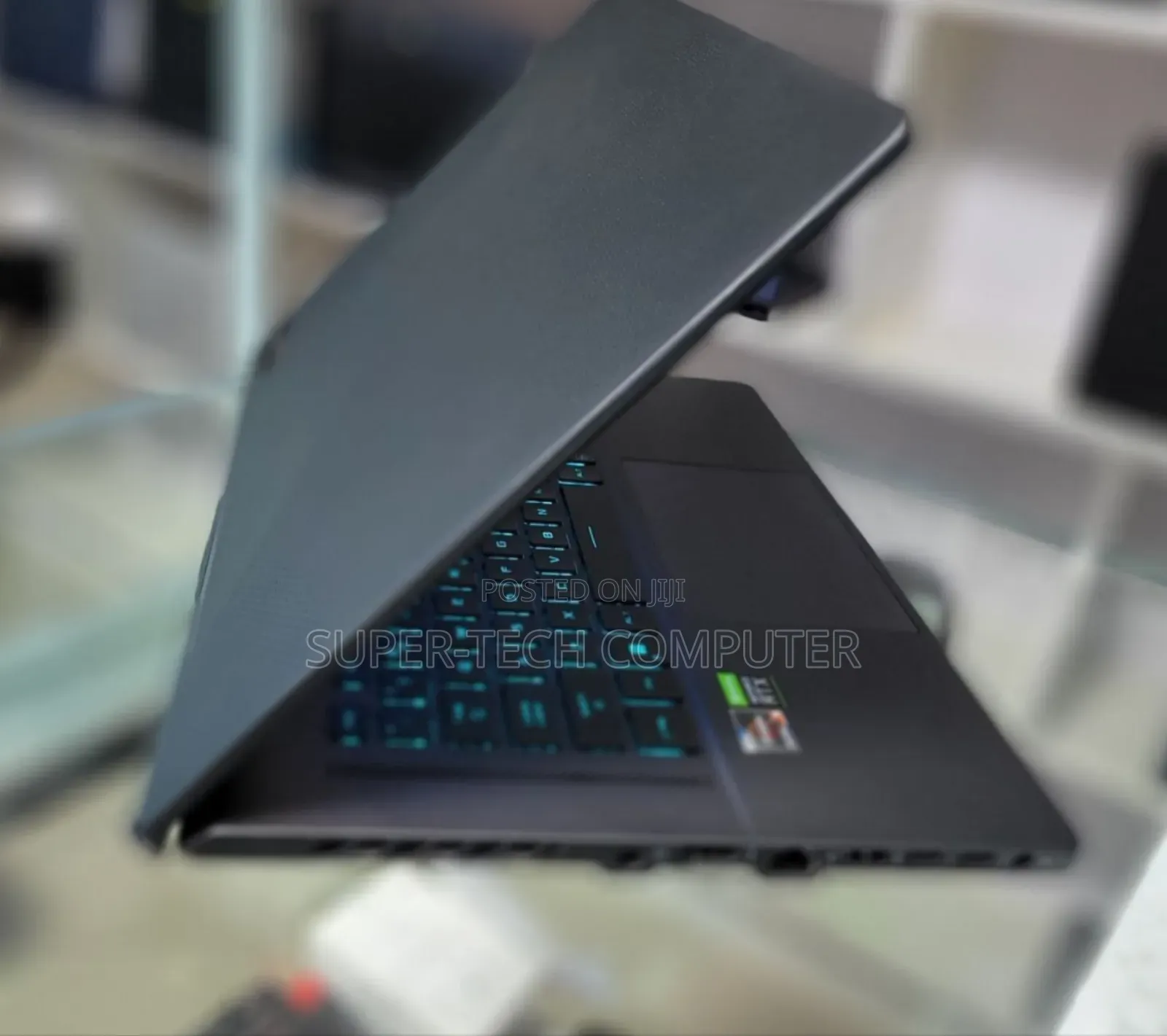 New Laptop Asus ROG Zephyrus (GX501) 40GB AMD Ryzen 9 SSD 1T