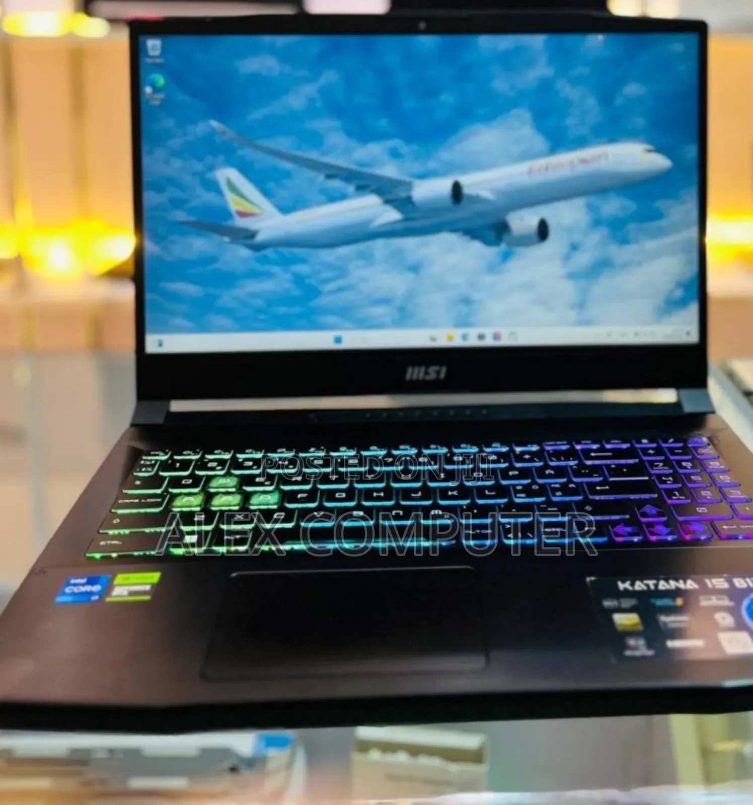 New Laptop MSI Katana 15 16GB Intel Core I7 SSD 1T