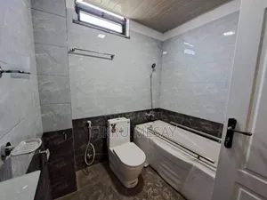 2bdrm Apartment in አያት ሪል ስቴት, Yeka for sale