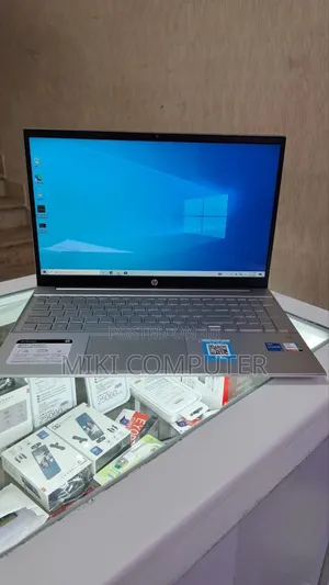 New Laptop HP Pavilion 15 8GB Intel Core I5 SSD 512GB