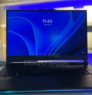 New Laptop Asus ROG Strix G17 32GB AMD Ryzen 9 SSD 1T