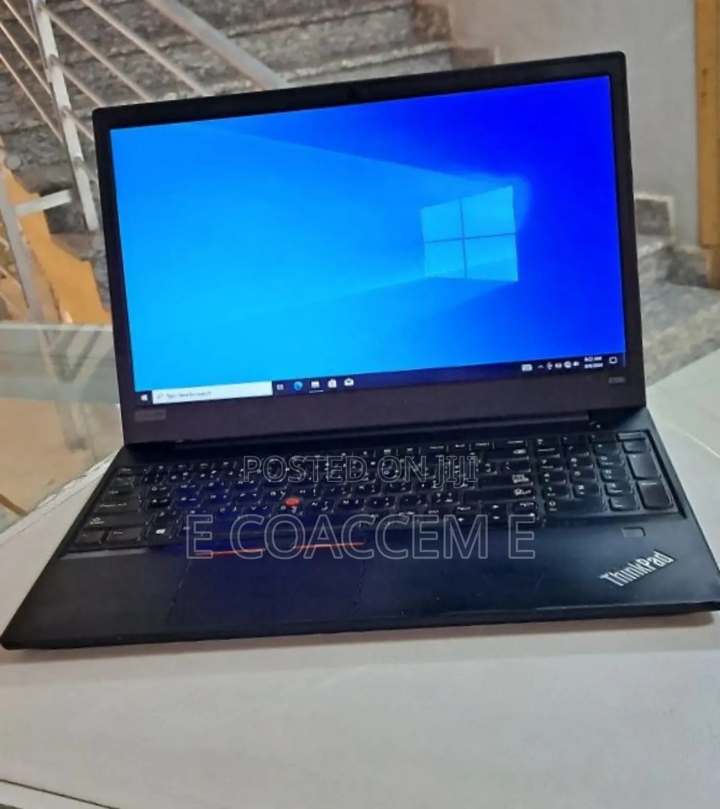 New Laptop Lenovo 8GB Intel Core I7 HDD 1T
