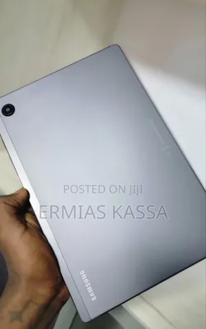 New Samsung Galaxy Tab A8 10.5 (2021) 64 GB Black