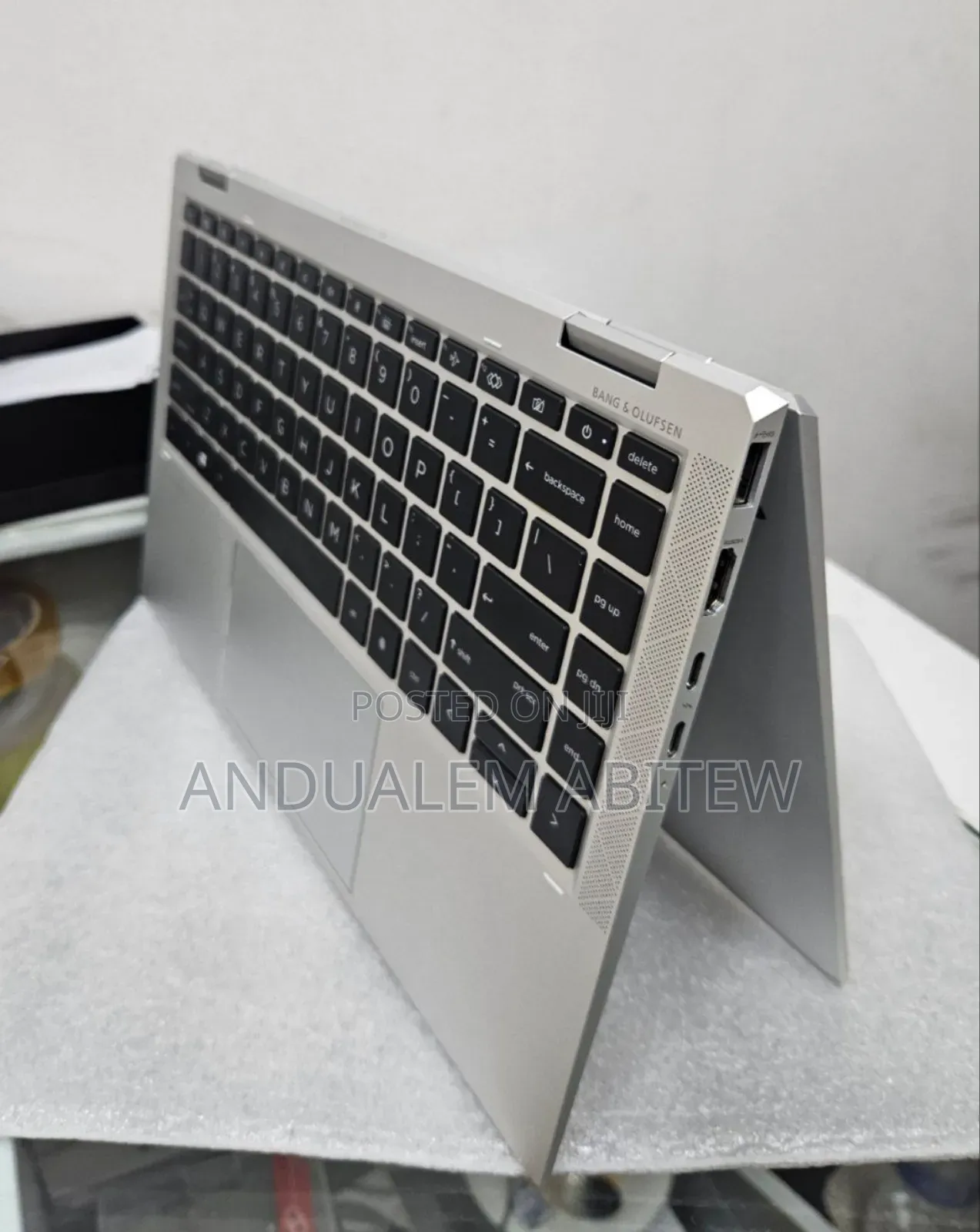 New Laptop HP EliteBook X360 1040 G9 16GB Intel Core I7 SSD 512GB