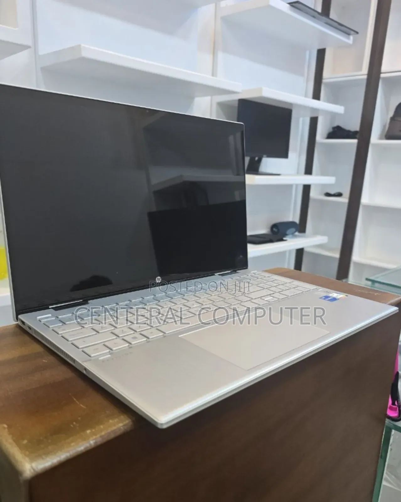 New Laptop HP Pavilion 13 X360 16GB Intel Core I5 SSD 512GB