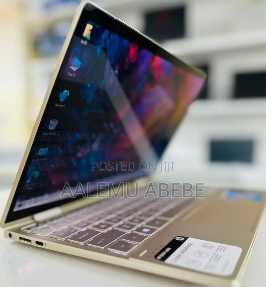 New Laptop HP Envy X360 8GB Intel Core I7 SSD 512GB