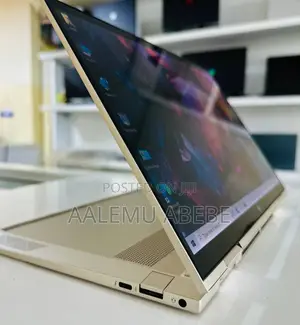 New Laptop HP Envy X360 8GB Intel Core I7 SSD 512GB