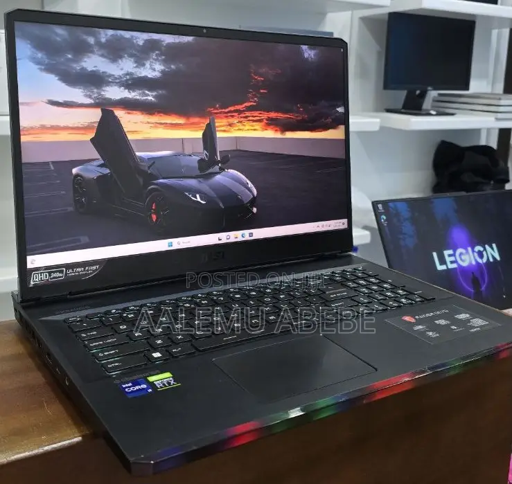 New Laptop MSI 32GB Intel Core i9 SSD 2T
