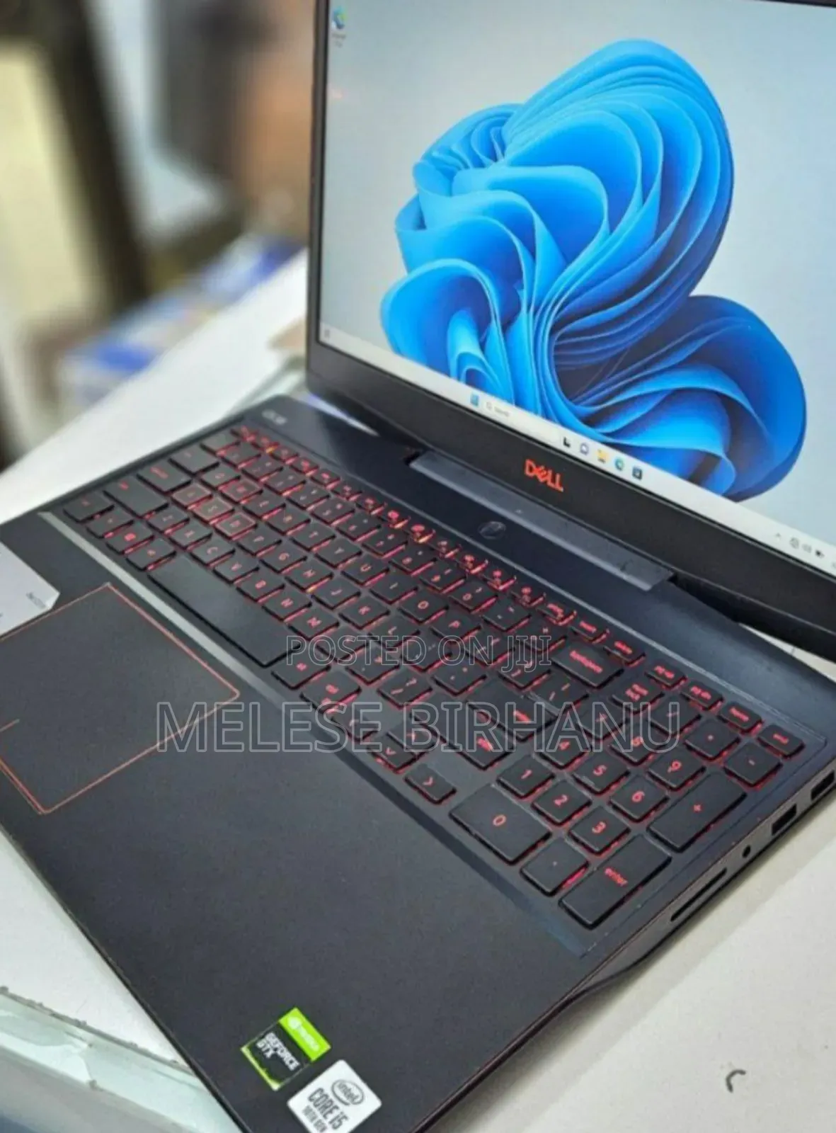 New Laptop Dell 8GB Intel Core I5 SSD 512GB