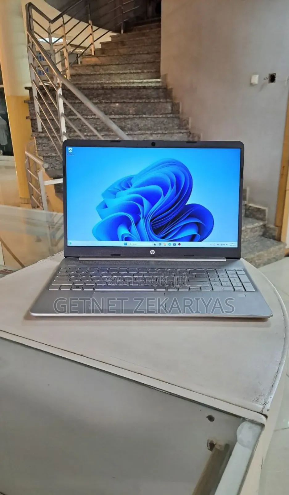 New Laptop HP Stream Notebook 8GB Intel Core I5 SSD 512GB