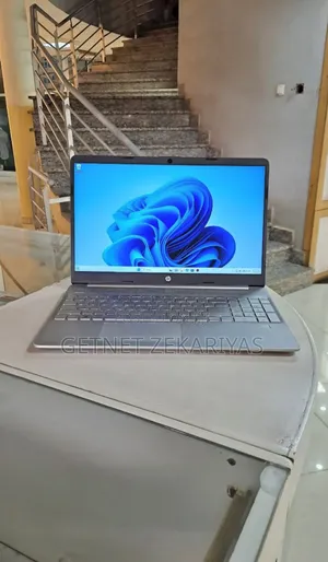 New Laptop HP Stream Notebook 8GB Intel Core I5 SSD 512GB