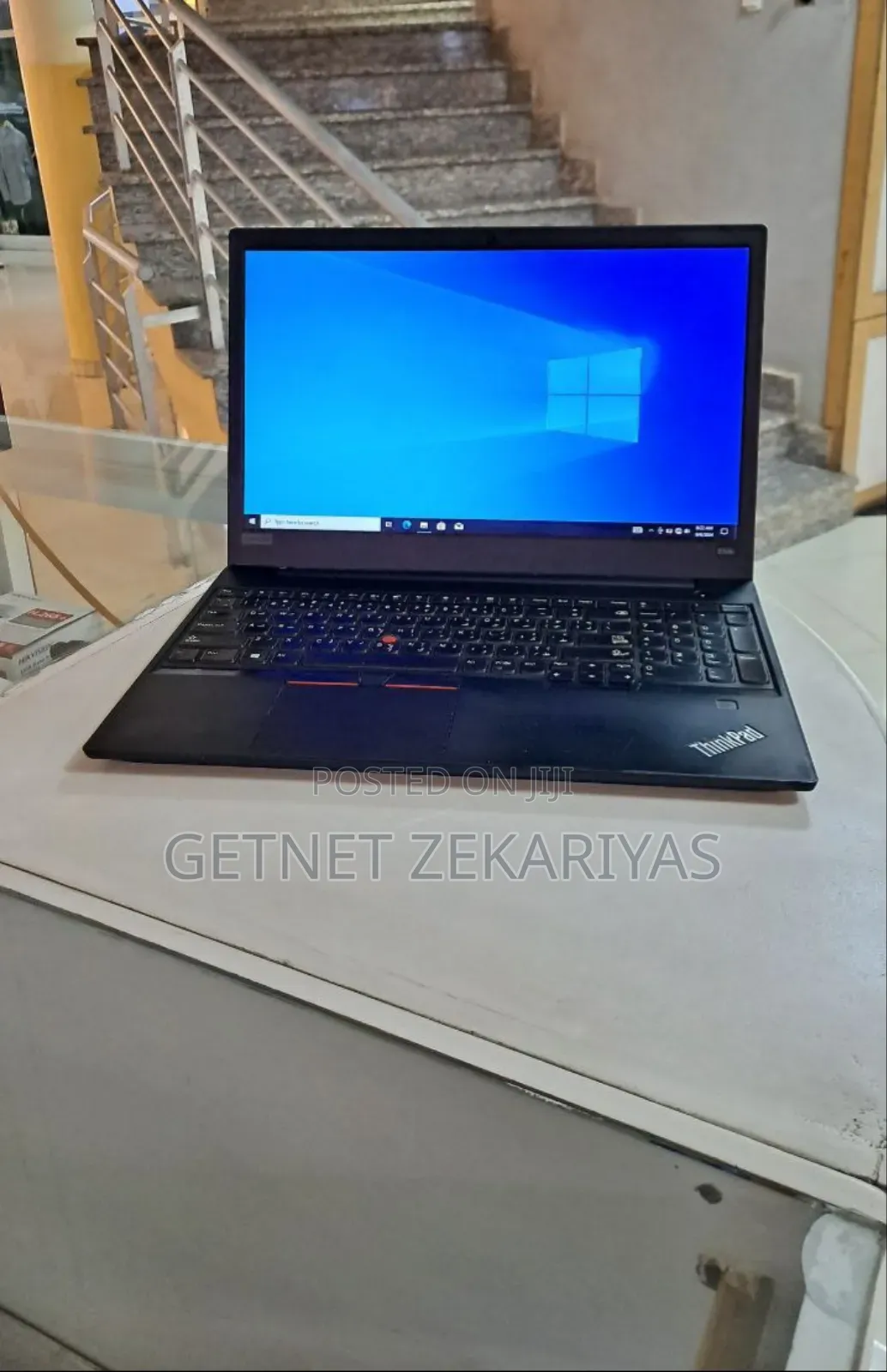 New Laptop Lenovo ThinkPad Yoga 8GB Intel Core I7 HDD 1T