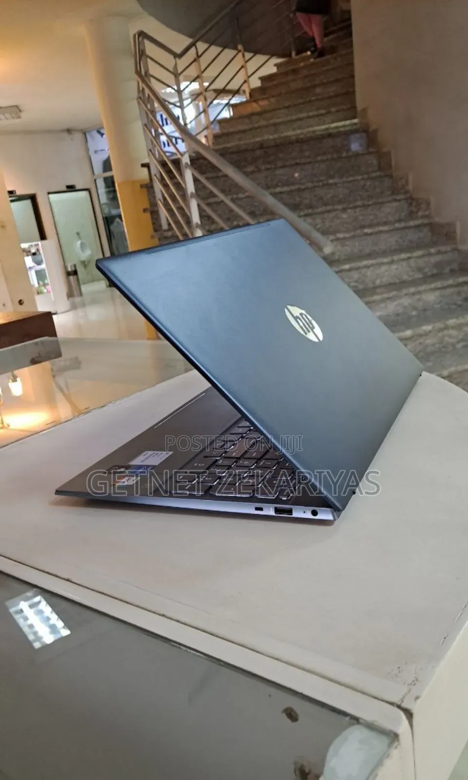 New Laptop HP Pavilion 15 8GB Intel Core I5 SSD 512GB