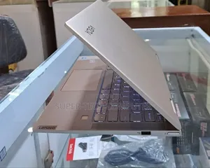 New Laptop Lenovo Yoga C740 8GB Intel Core I5 SSD 512GB