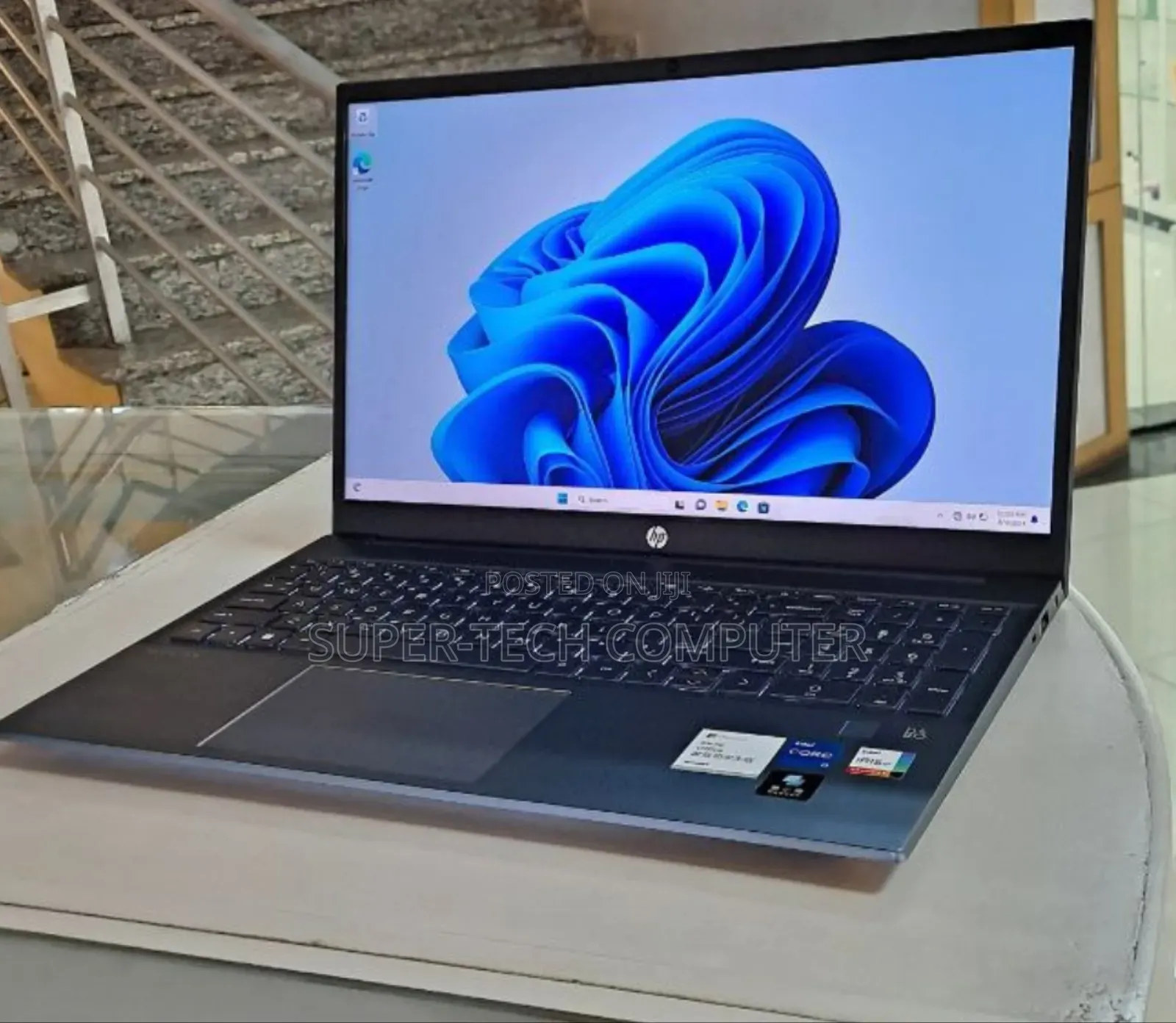 New Laptop HP Pavilion 15 8GB Intel Core I5 SSD 512GB