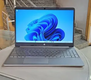 New Laptop HP Stream Notebook 8GB Intel Core I5 SSD 512GB