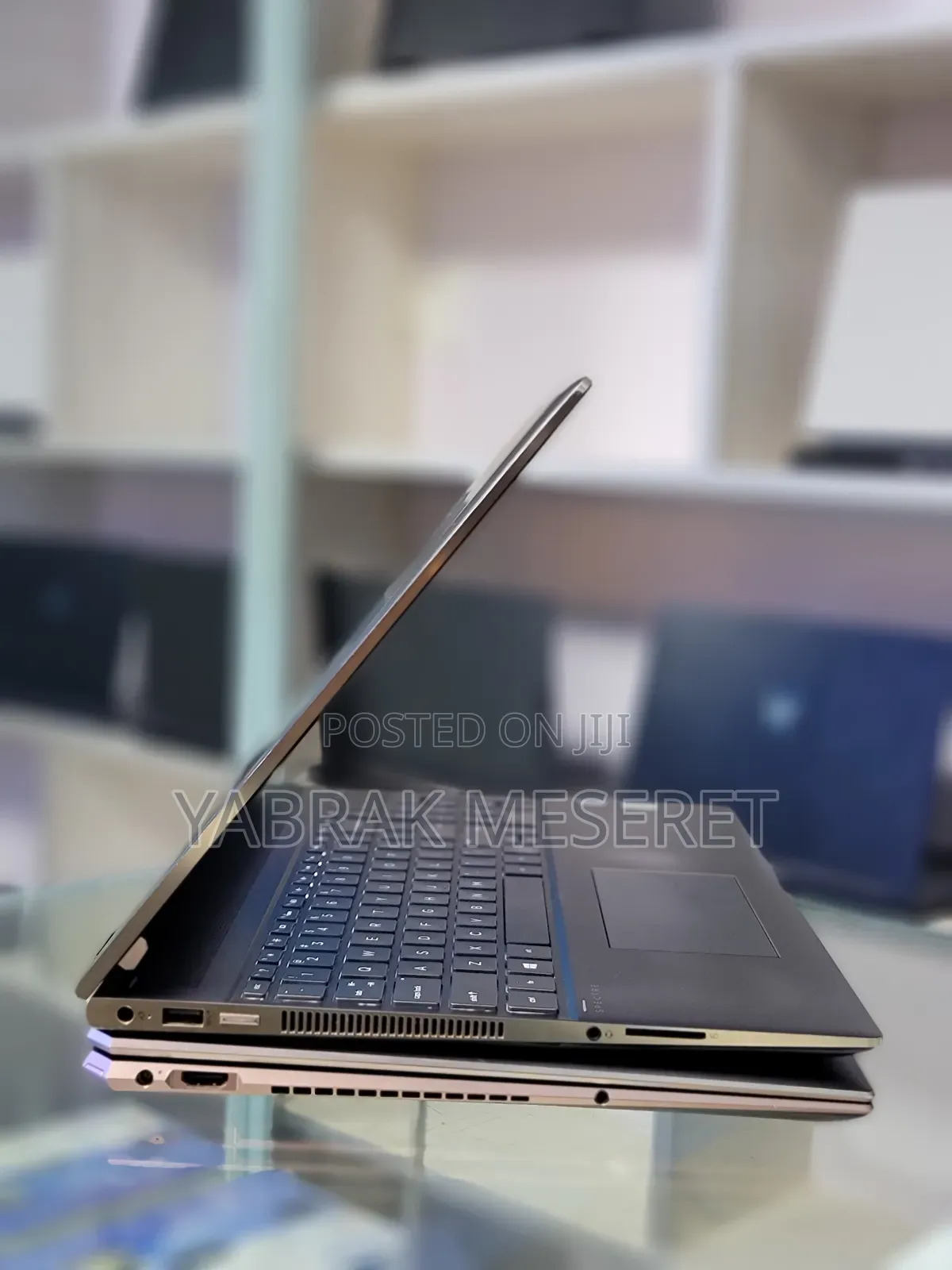 New Laptop HP Spectre X360 12GB Intel Core I7 SSD 512GB