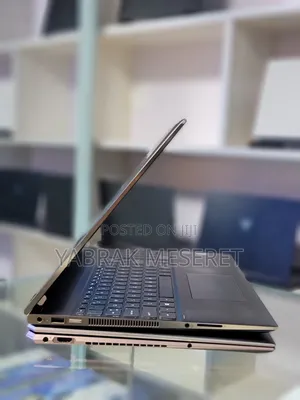 New Laptop HP Spectre X360 12GB Intel Core I7 SSD 512GB