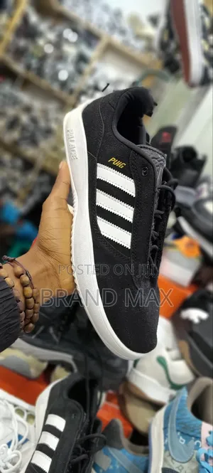 Photo - Adidas Pulg Premium Quality