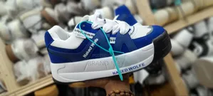 Photo - Naked Wolfe Premium Quality