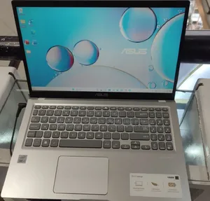 New Laptop Asus VivoBook 15 X505BA 8GB Intel Core I7 SSD 512GB