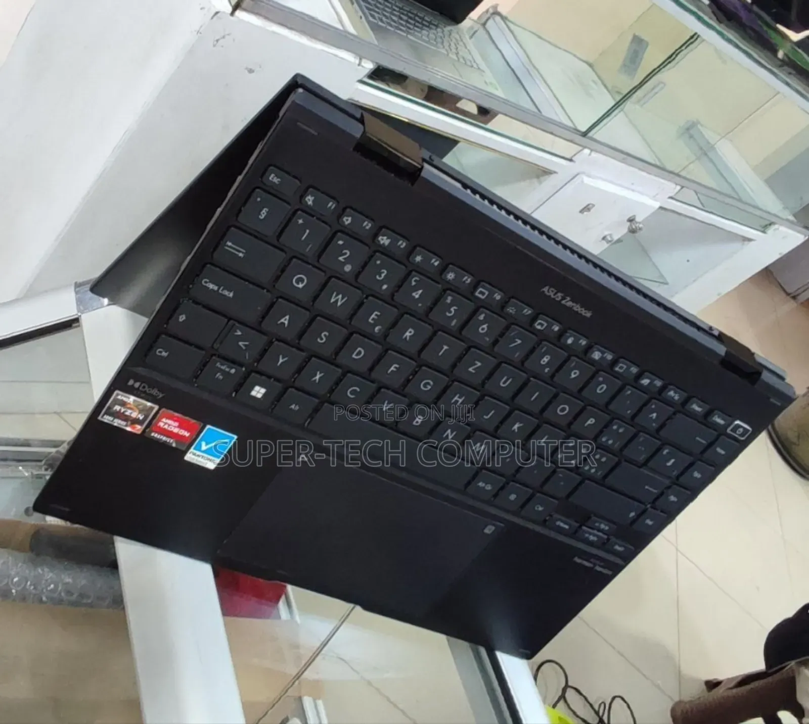 New Laptop Asus ZenBook Flip S UX370UA 16GB AMD Ryzen 7 SSD 1T