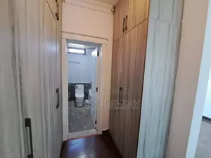 2bdrm Apartment in አያት ሪል ስቴት, Yeka for sale