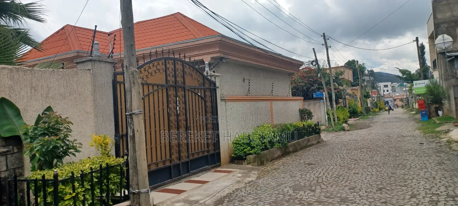 Furnished 6bdrm Villa in አዲስ አበባ, Nifas Silk-Lafto for sale