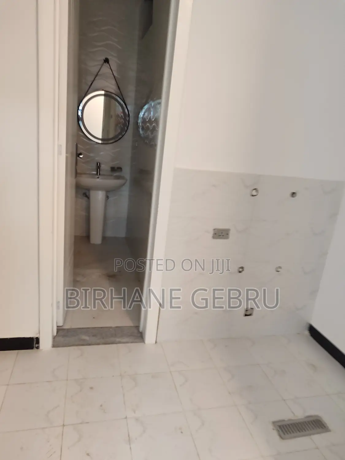 3bed Room Luxury Apartiment House Rent