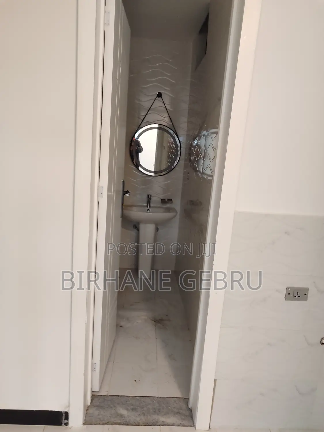 3bed Room Luxury Apartiment House Rent