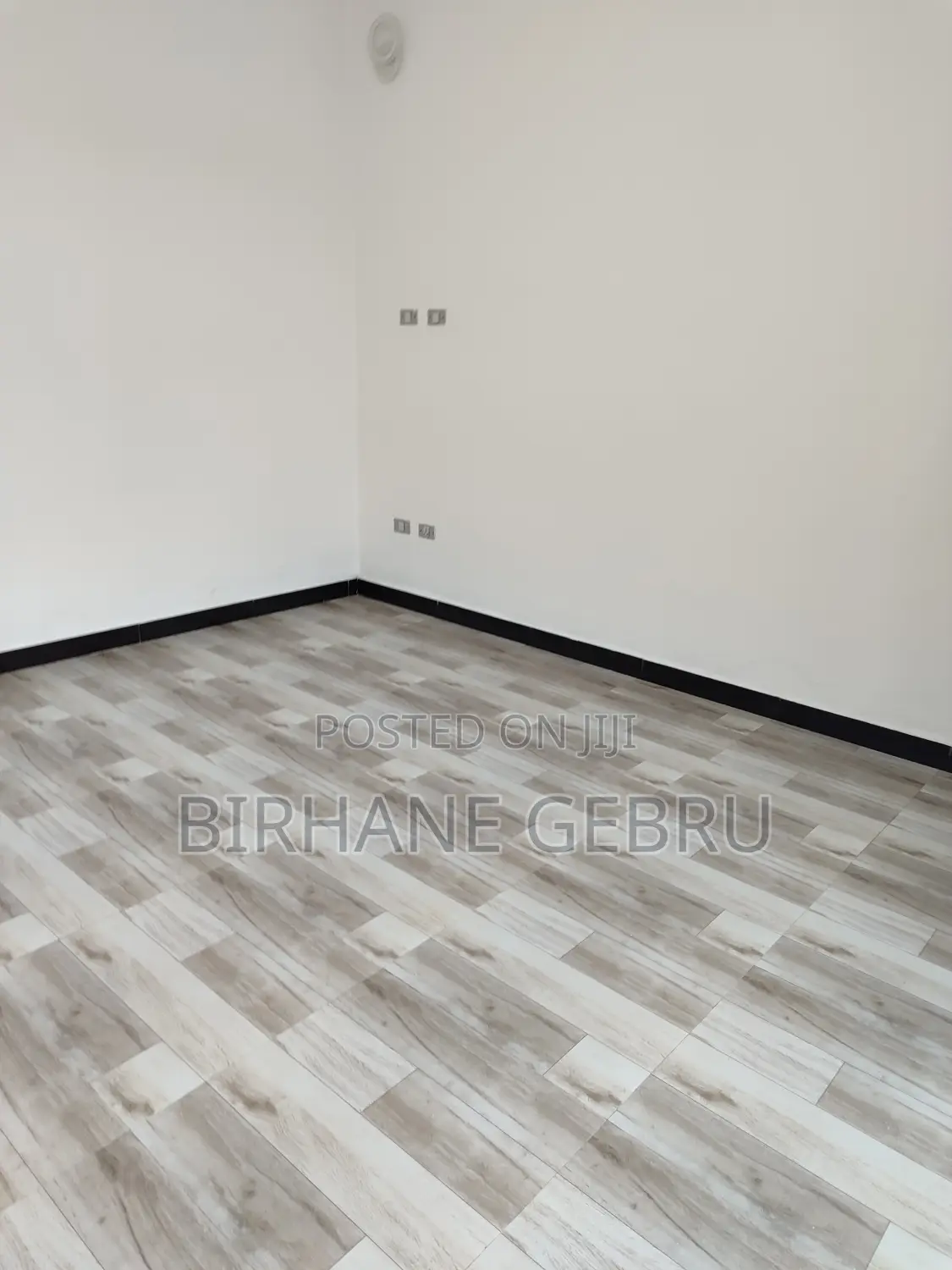 3bed Room Luxury Apartiment House Rent