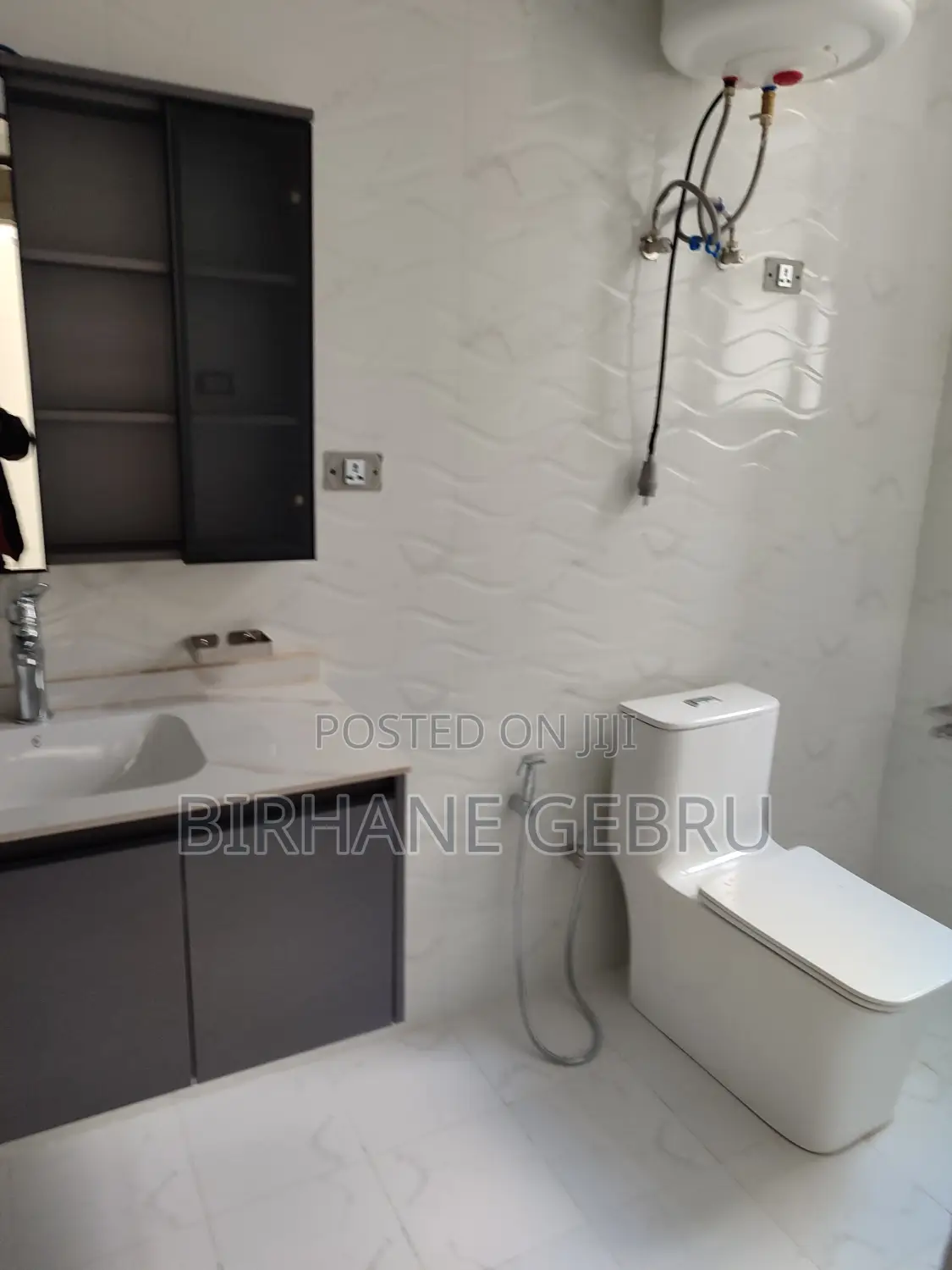 3bed Room Luxury Apartiment House Rent