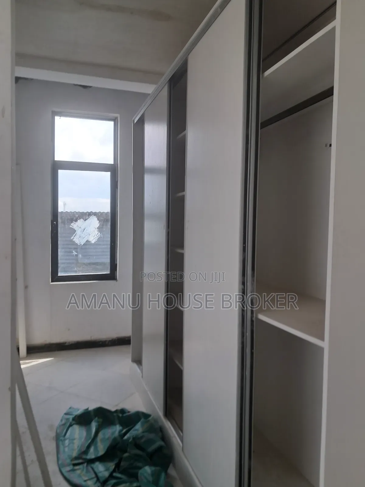 8bdrm Apartment in አዲስ አበባ, Bole for rent