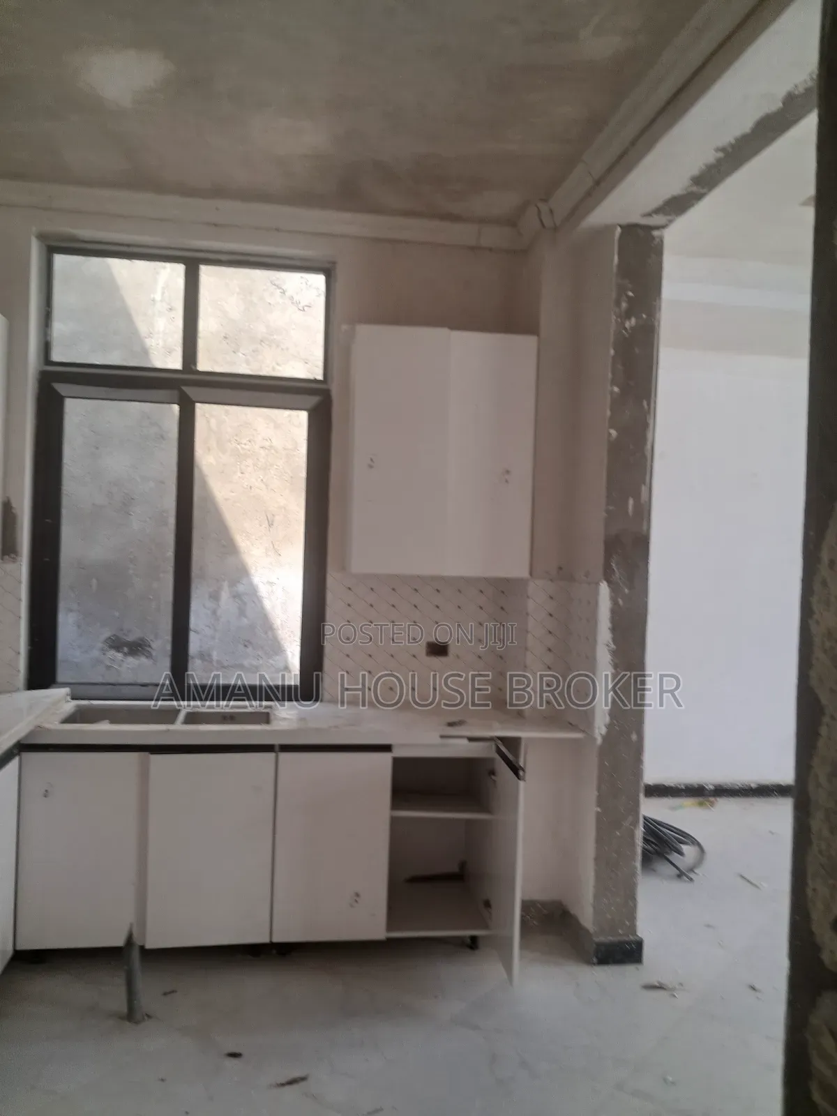 8bdrm Apartment in አዲስ አበባ, Bole for rent