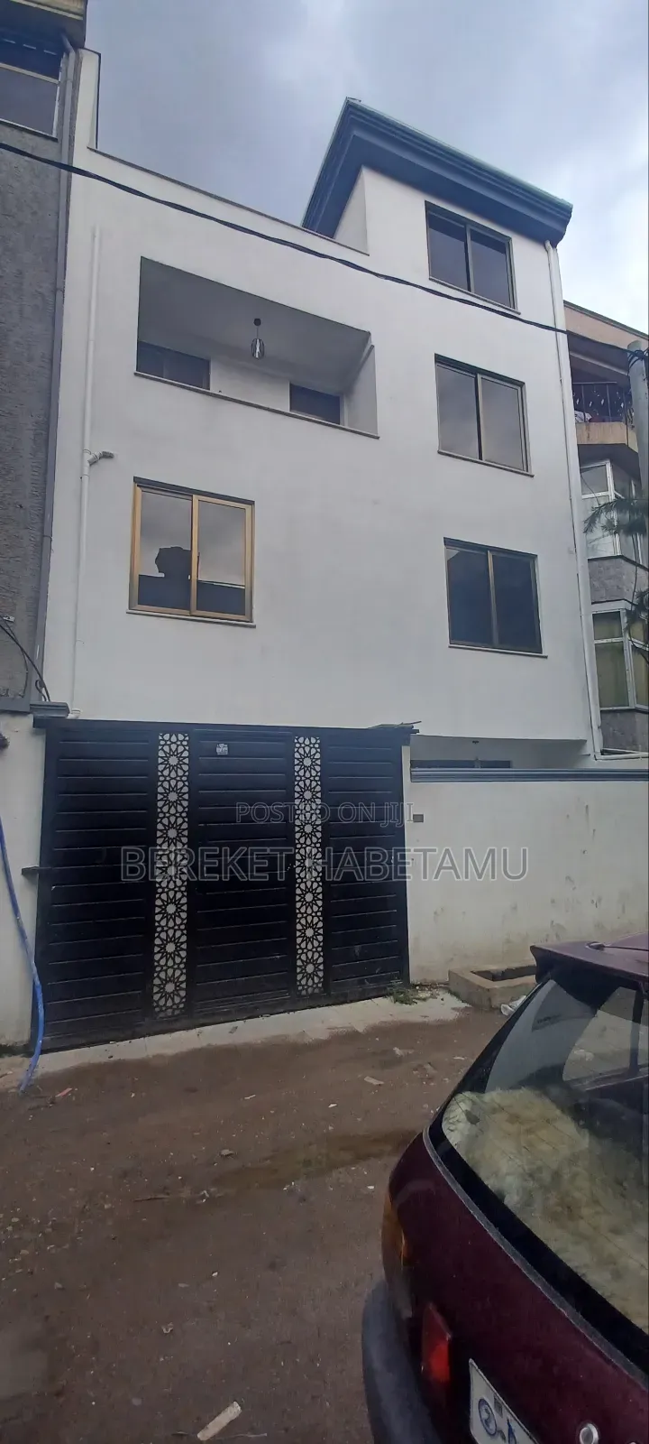 Furnished 6bdrm Mansion in አዲስ አበባ, Nifas Silk-Lafto for sale