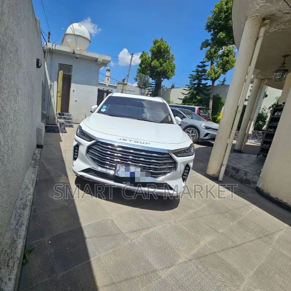 Jetour X70 Plus 2023 White