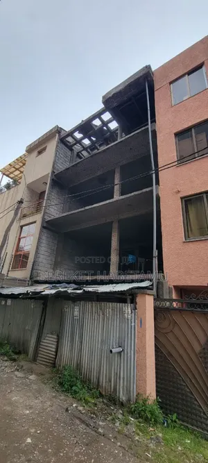 5bdrm Mansion in አዲስ አበባ, Nifas Silk-Lafto for sale