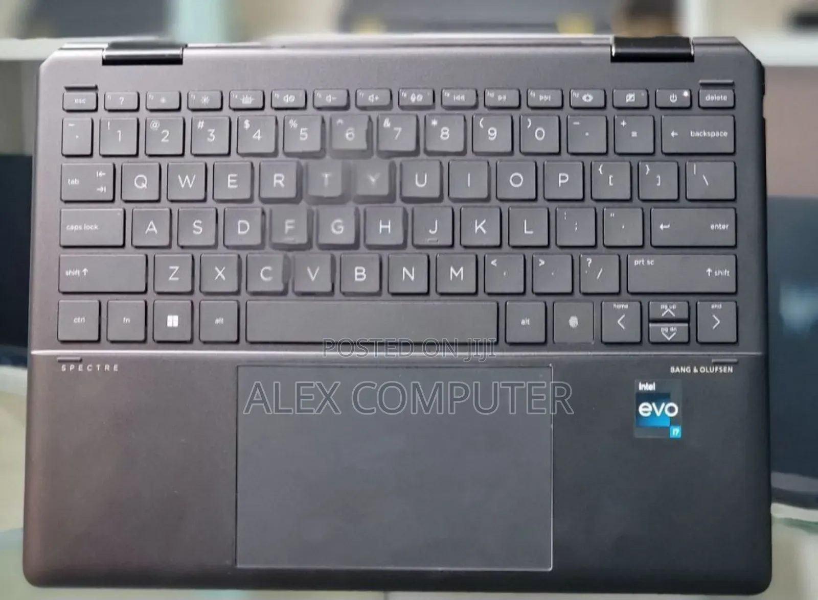 New Laptop HP Spectre X360 13 16GB Intel Core I7 SSD 1T