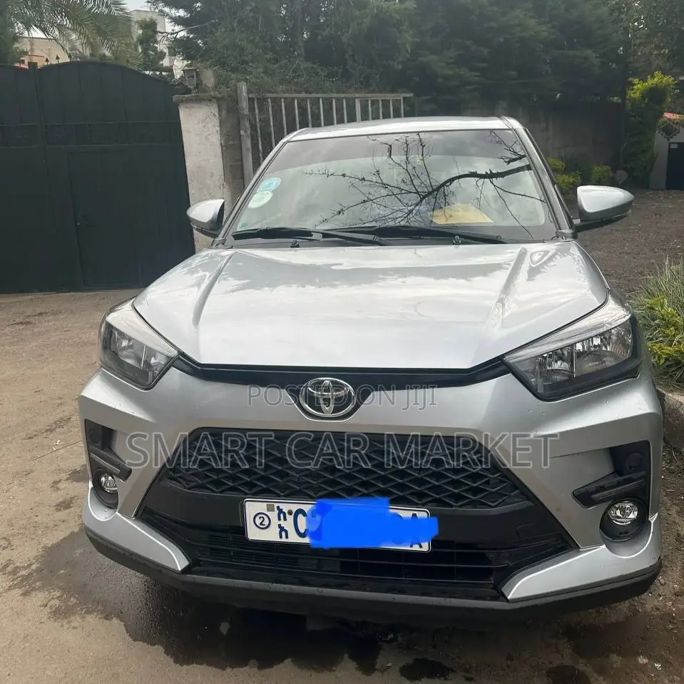 Toyota Raize 2022 Silver