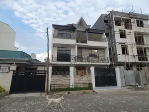 Furnished 6bdrm House in Summit, Bole for sale