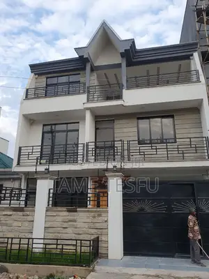 Furnished 6bdrm House in Summit, Bole for sale