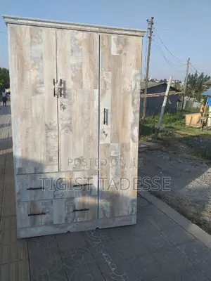 Cupboard 120 Laminated