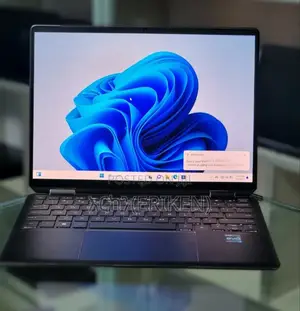 New Laptop HP Spectra 13 16GB Intel Core I7 SSD 512GB